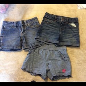 Bundle of 3 pair denim shorts - size 6