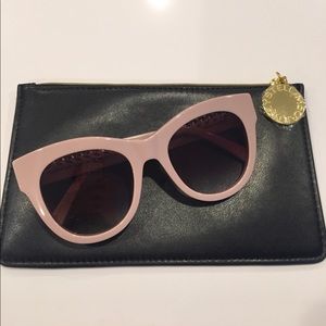 ✨AUTHENTIC✨ Stella McCartney Cat Eye Sunglasses