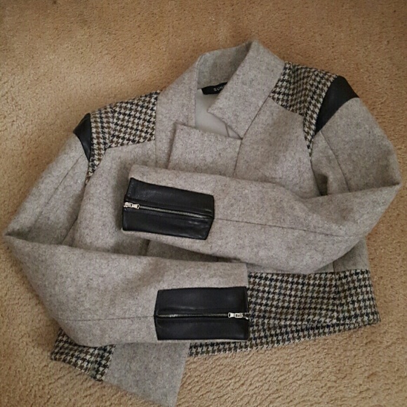 Suno Coat - Picture 3 of 3