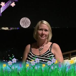 Meet your Posher, Monica