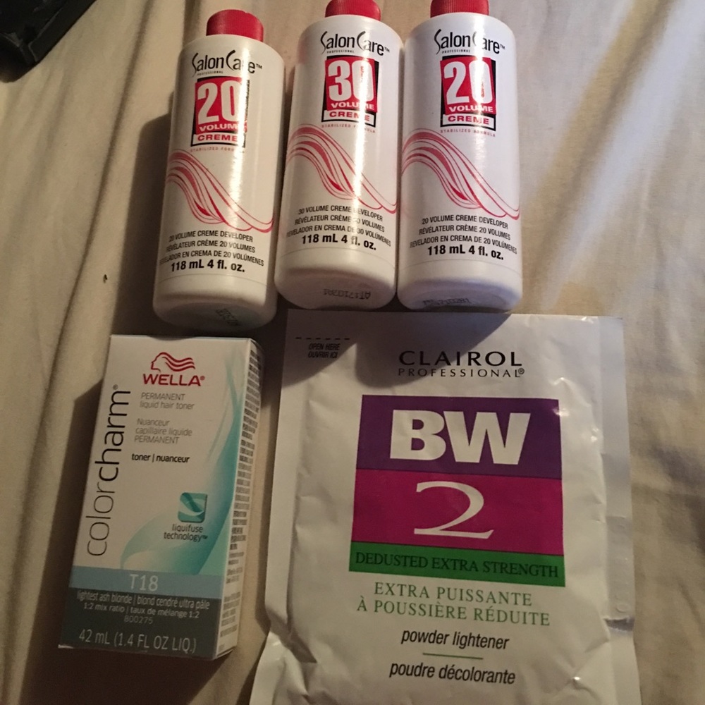 5 items that bleach hair