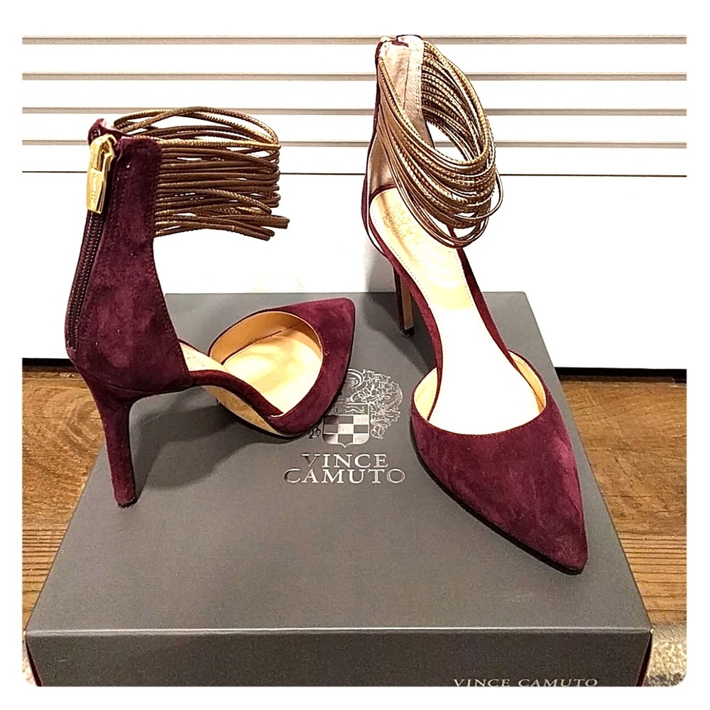 Vince Camuto Nayz Pump Suede