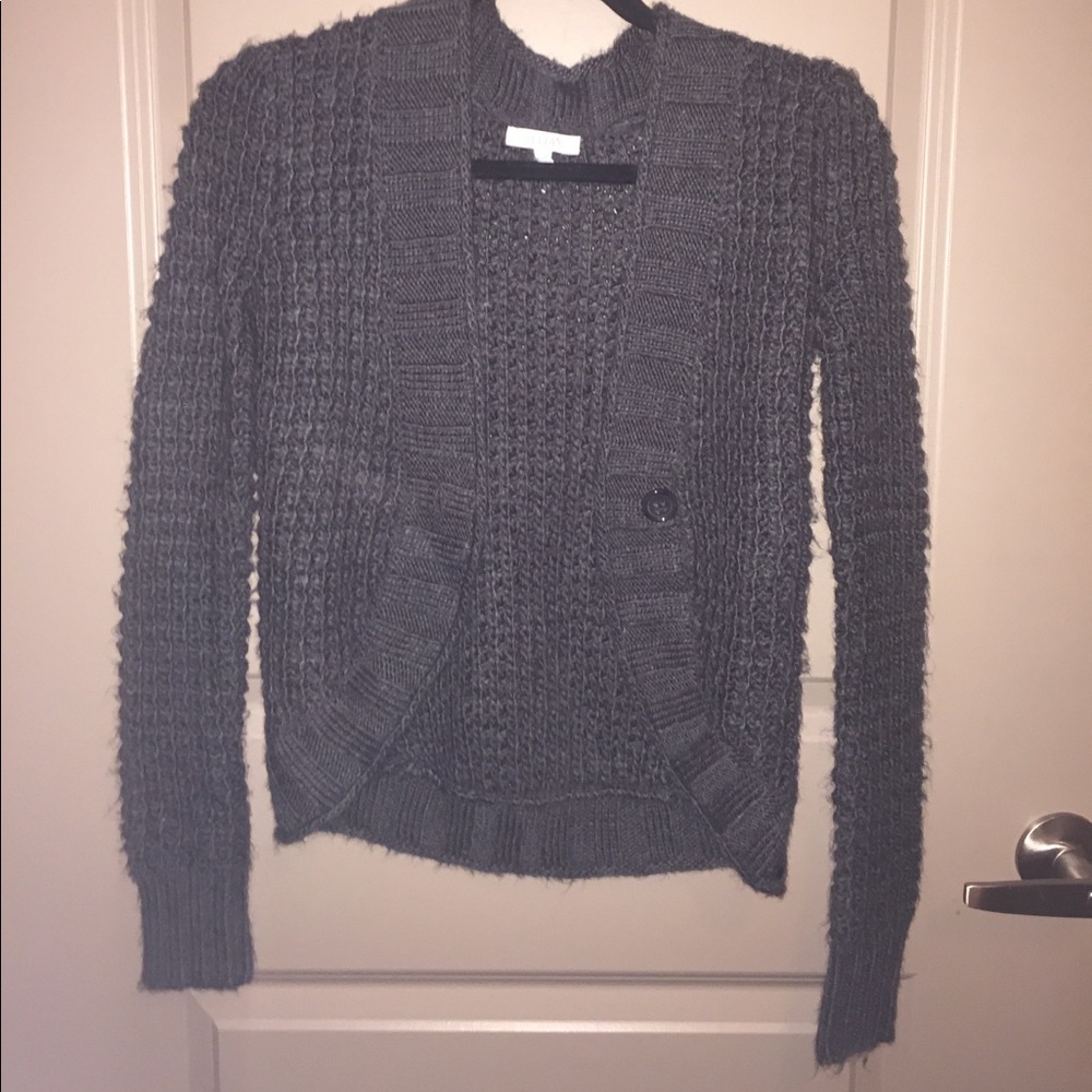 Cardigan/Sweater