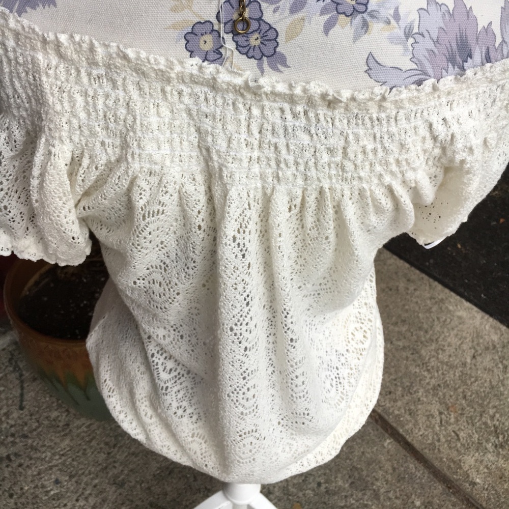 Lucky brand top - Picture 4 of 4