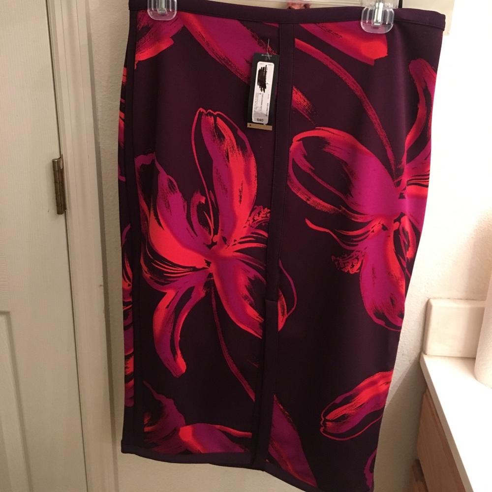 Worthington Pencil Skirt