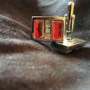 Cuff links