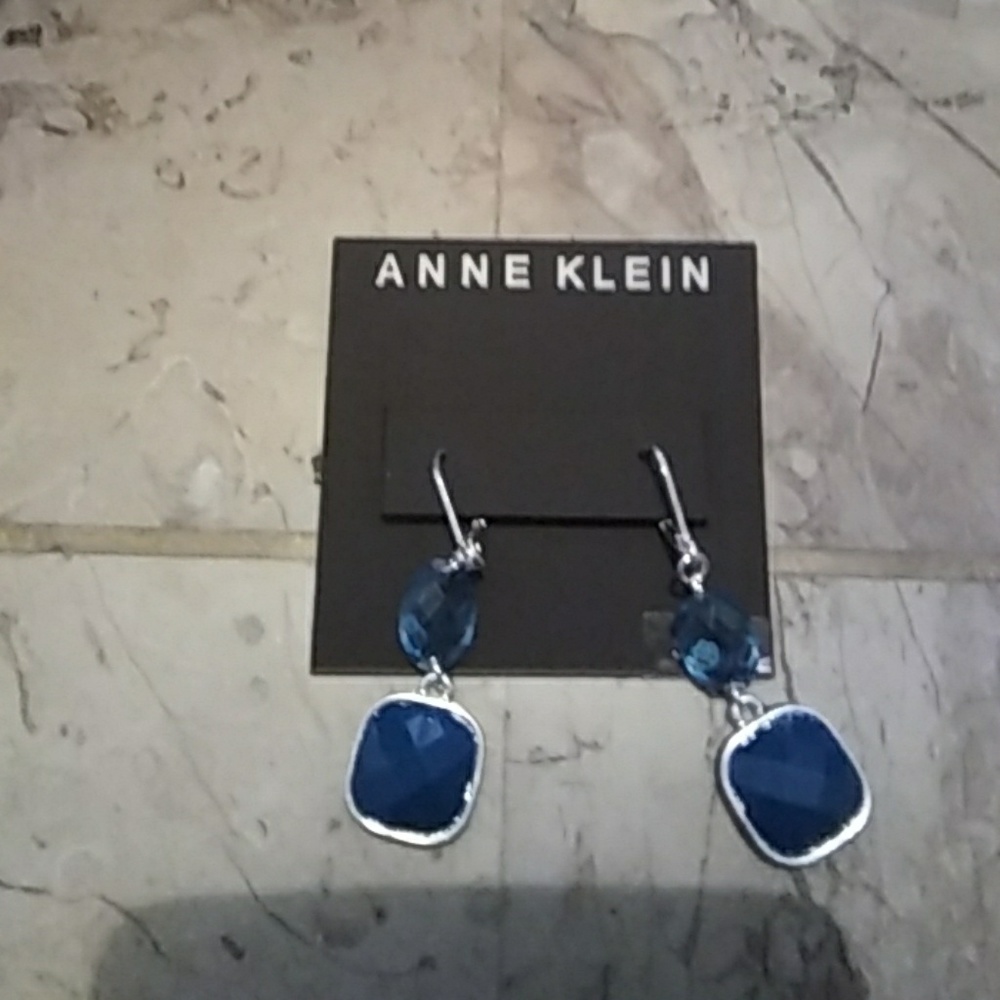 Anne klein earrings