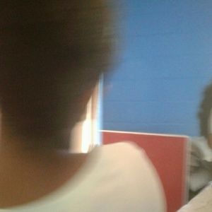 Meet your Posher, Niya