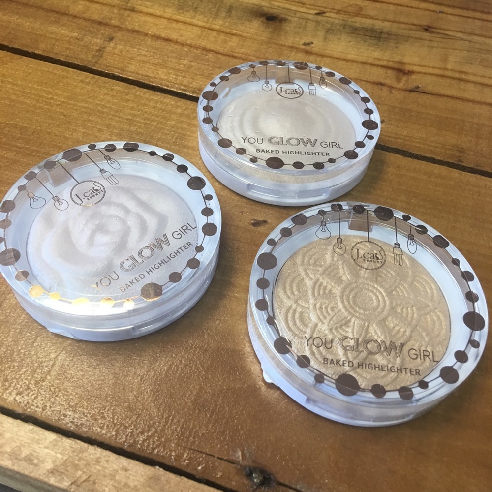 J Cat Beauty baked Highlighters