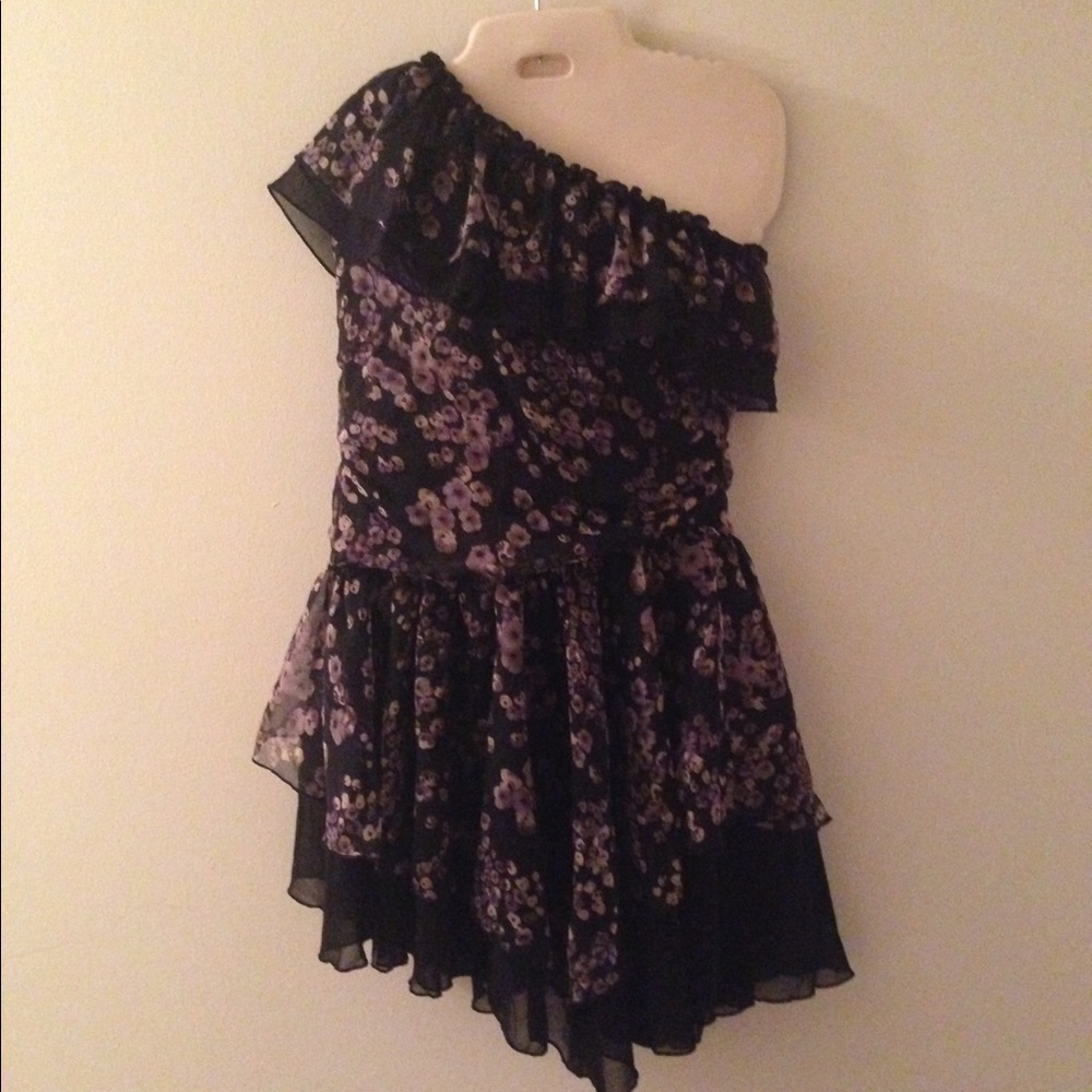 One-Shoulder Tunic