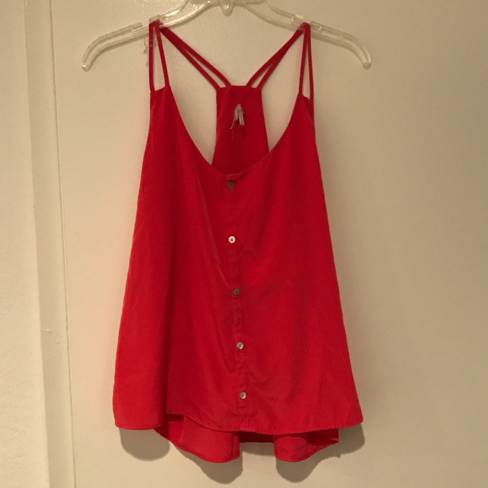 Pink tank top