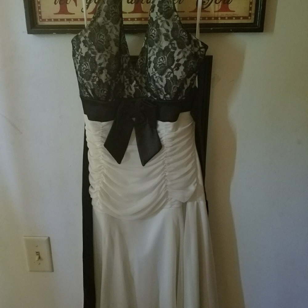 Taboo dress, only wore a few times