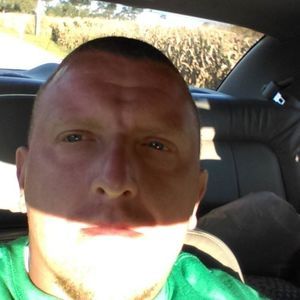 Meet your Posher, Dustin