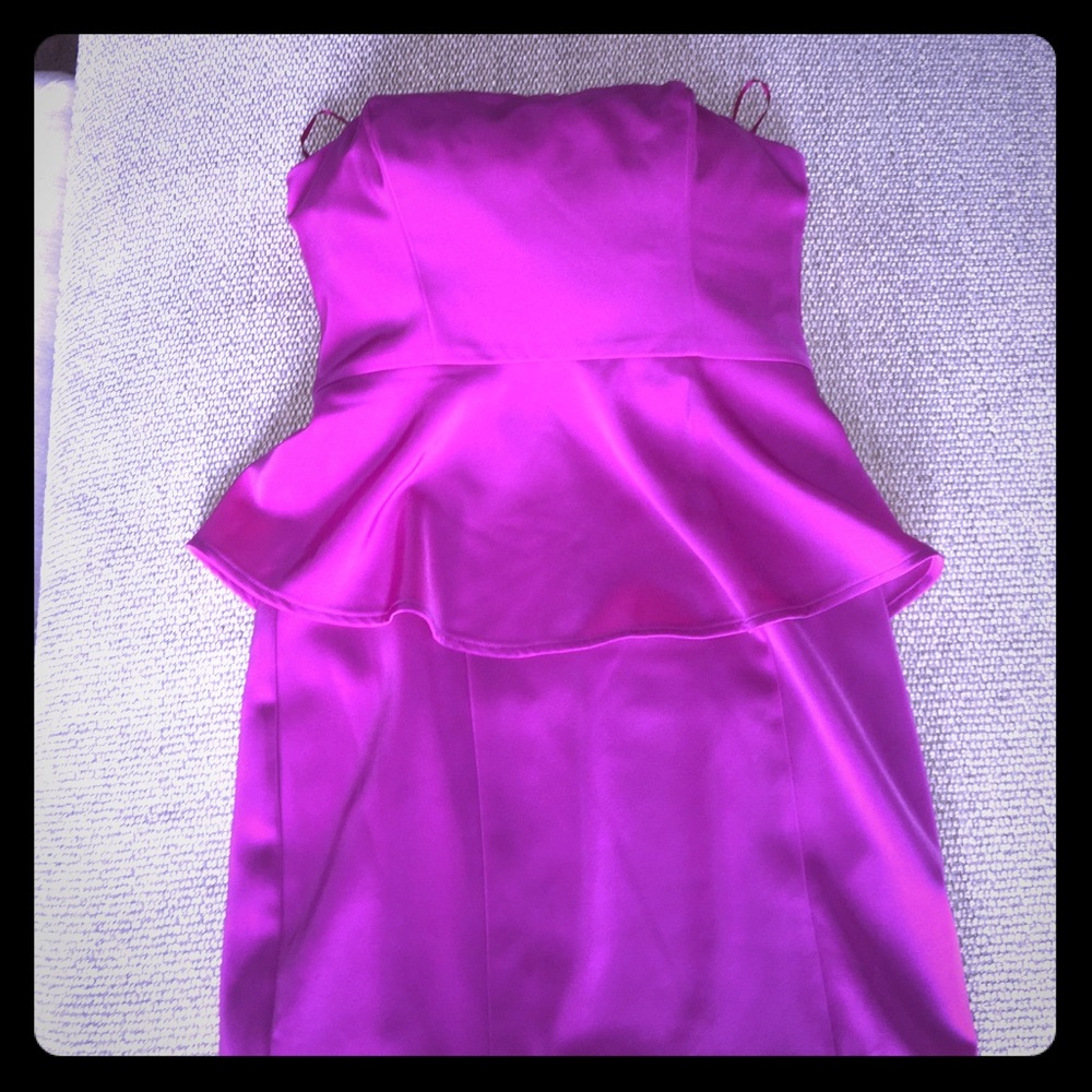 Guess PrePlum Party strapless party dress