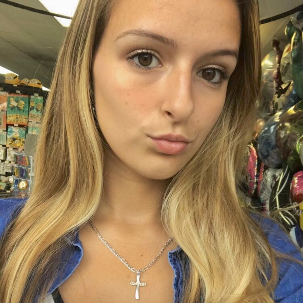 Meet your Posher, Tiffany