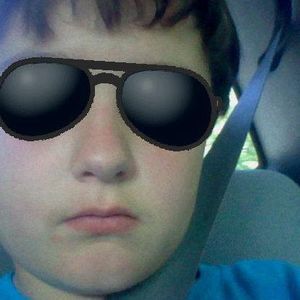 Meet your Posher, Elijah