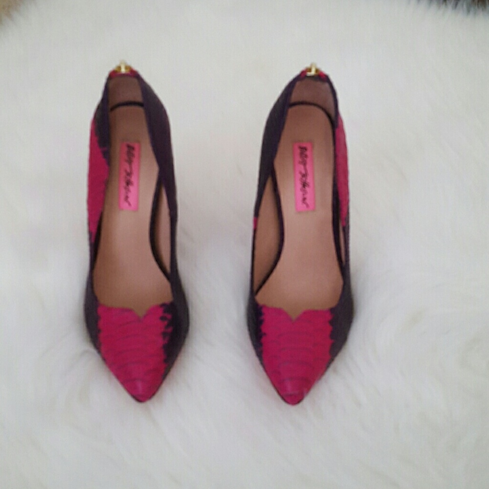 Betsey Johnson Leather Pumps