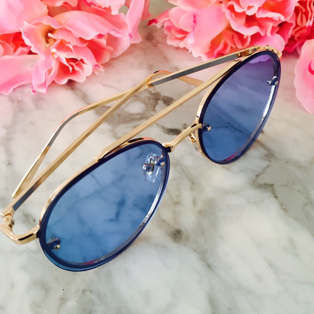"Valencia" || Deep Blue Frameless Sunglasses 💎 - Picture 2 of 6
