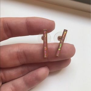 Kendra Scott Kyocera opal studs