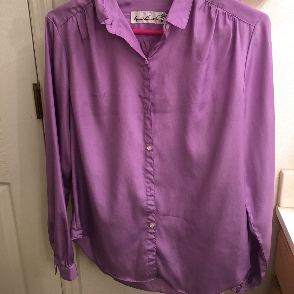 Gloria Vanderbilt lavandera log sleeve blouse