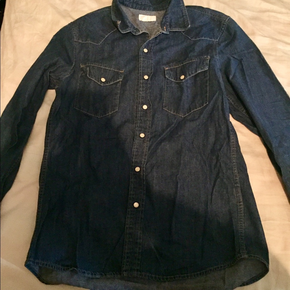 Denim shirt