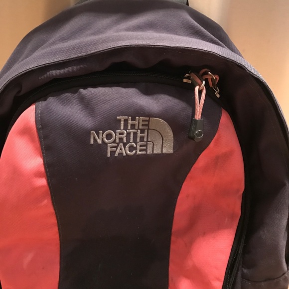 The North Face Vault Backpack Pink and Black main image 5