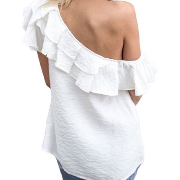 Tops - Picture 3 of 3