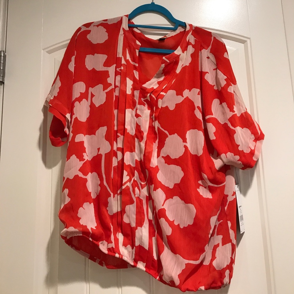 Brand new top