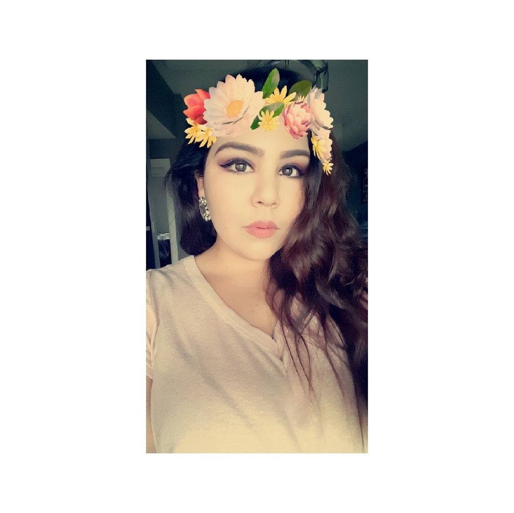 Meet your Posher, Magdalena