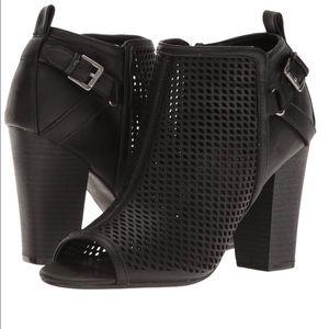 G by GUESS Jerzy Women's Heels