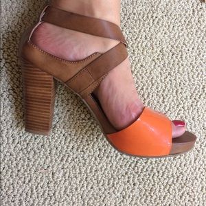 Kenneth Cole reaction heels
