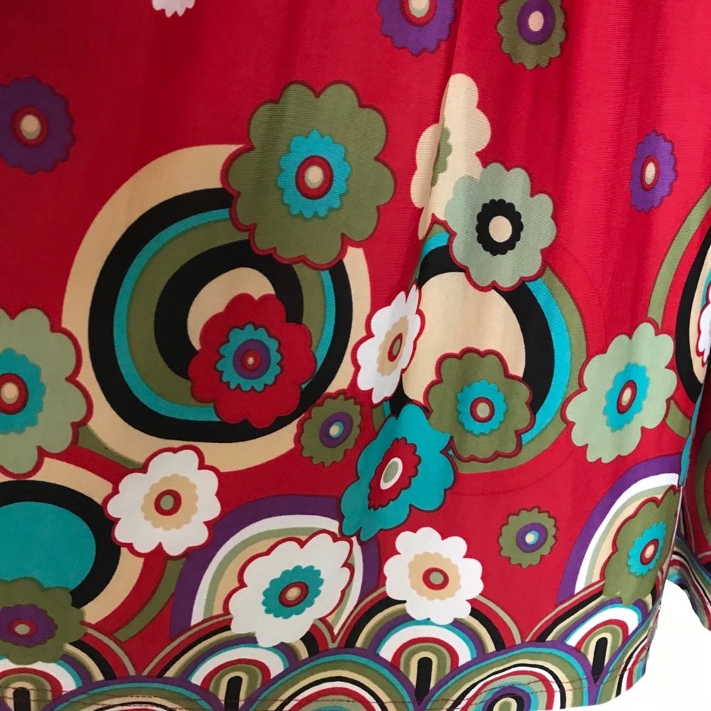 Retro Pattern Dress - Picture 2 of 2