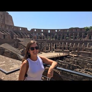 Meet your Posher, Alisa