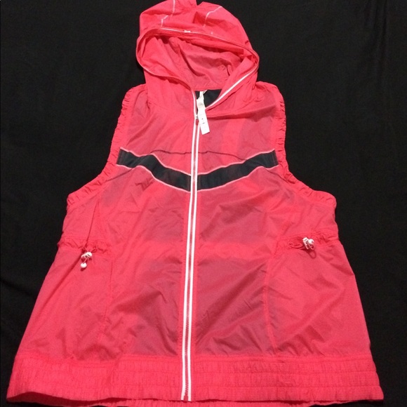 Lululemon - Run Like The Wind CORAL PINK Vest - Picture 1 of 8