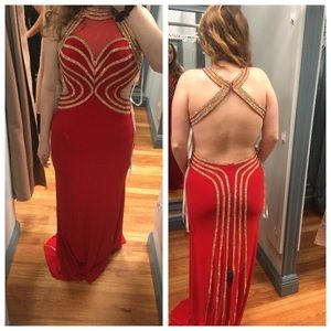 Red and Gold Jovani