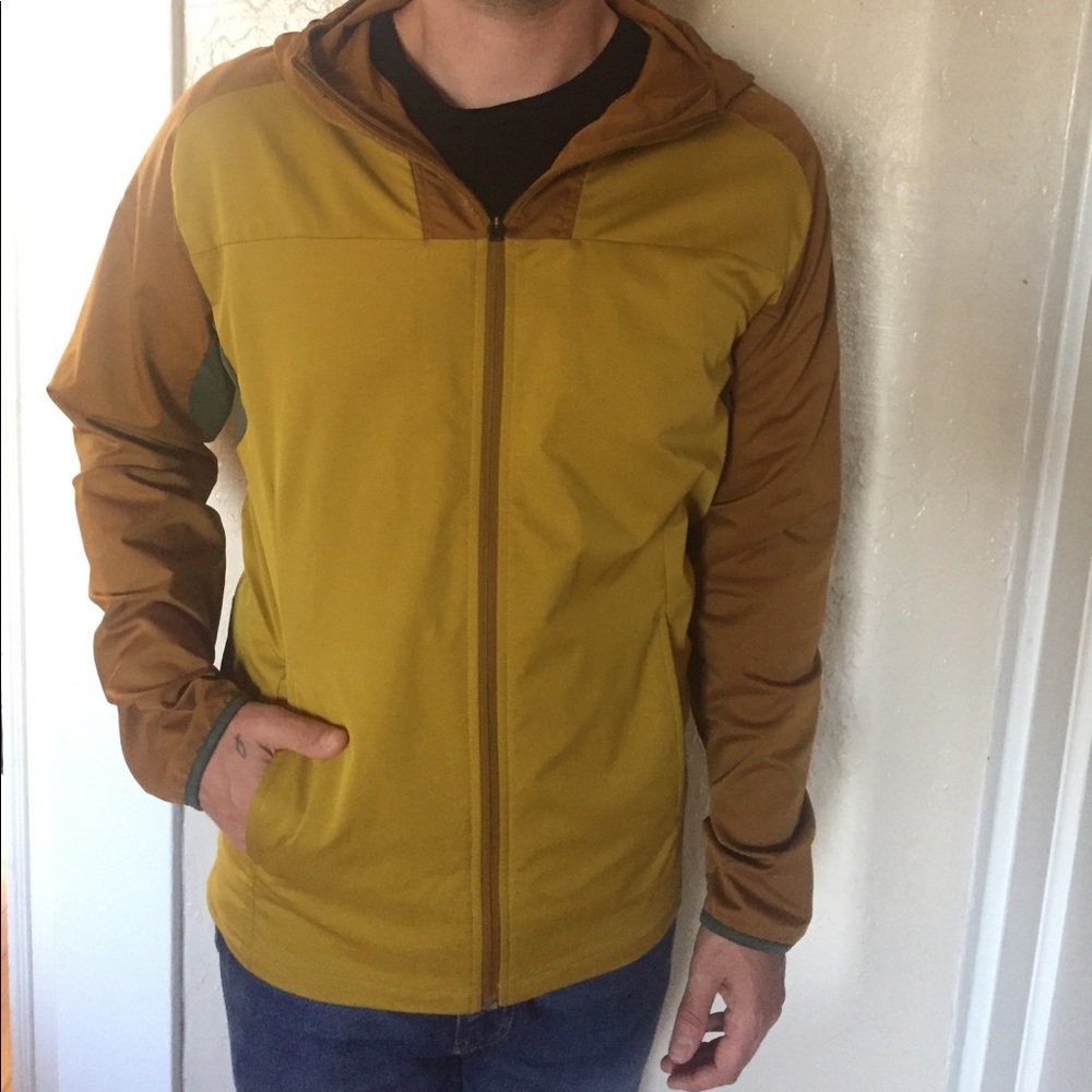 Adidas Climate Jacket | Men's | Gender Neutral