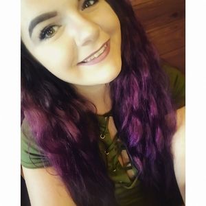 Meet your Posher, Kassity