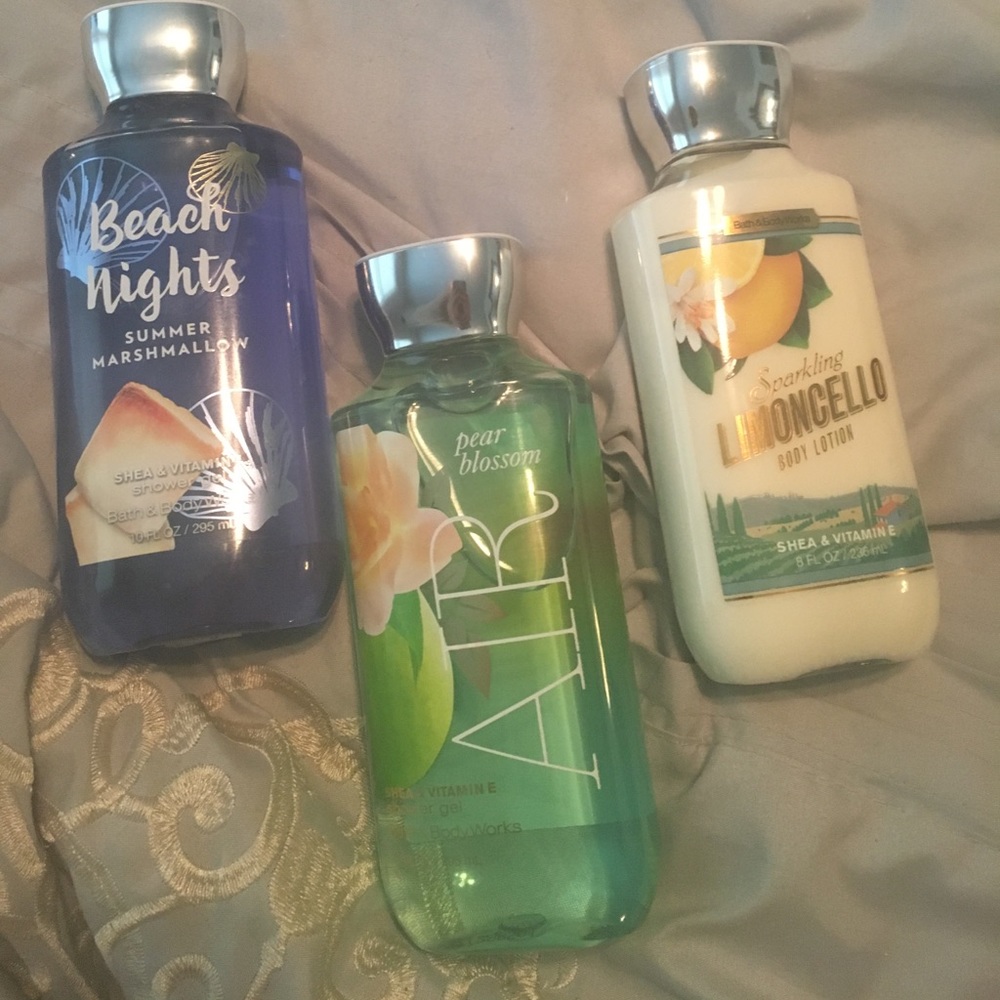 Bath and body works shower gel and lotion
