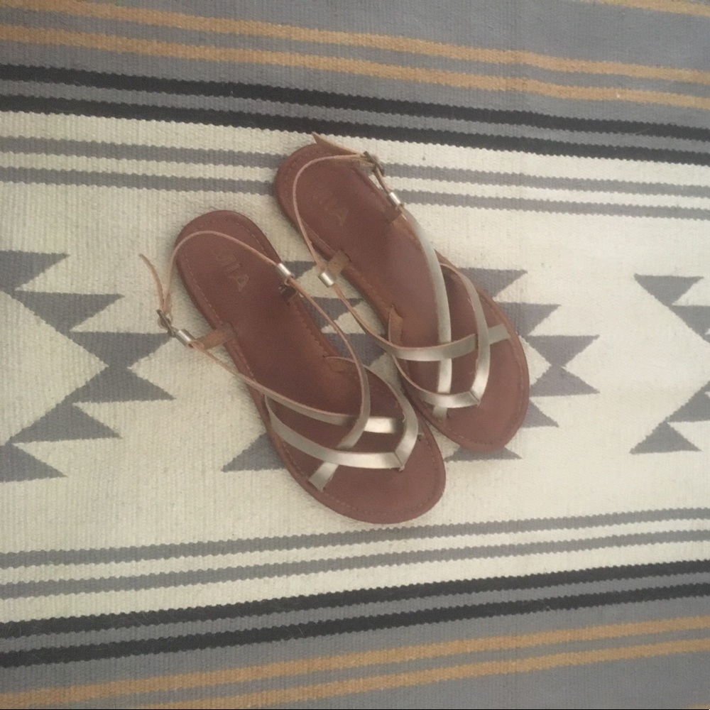 Metallic Flat Gladiator Sandals