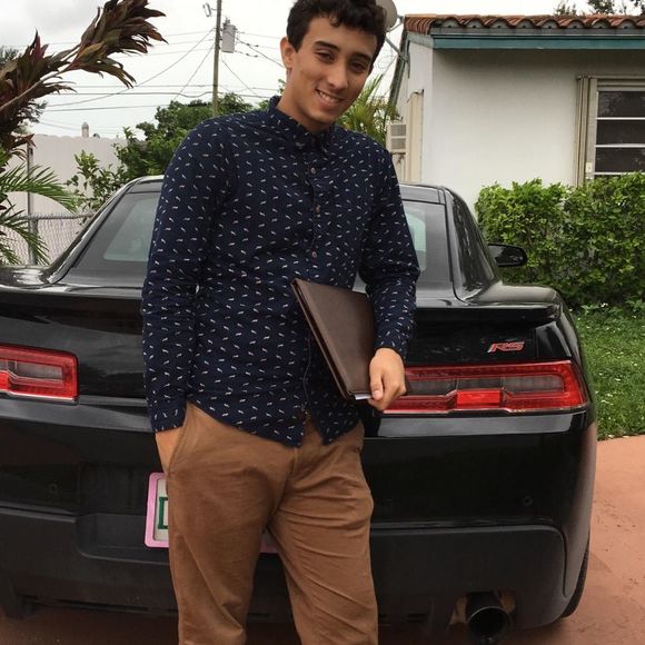 Meet your Posher, Ruben - Picture 1 of 1