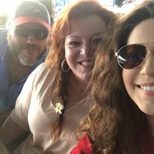 Meet your Posher, Tara