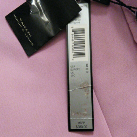 Tahari Jacket and Skirt set - Picture 6 of 7