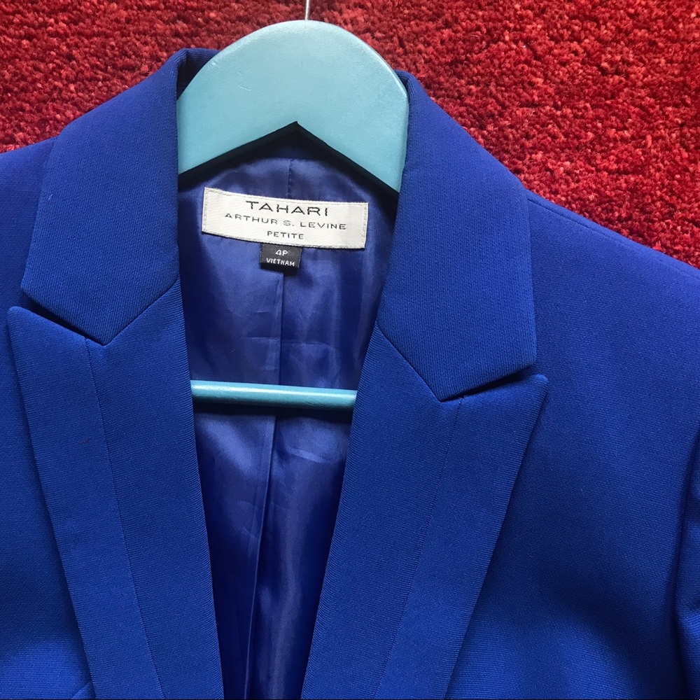 Cobalt blue Eli Tahari blazer