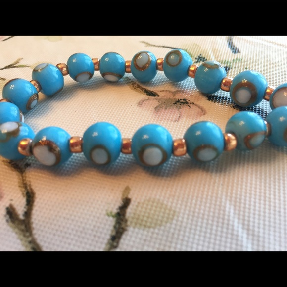 Light blue beaded power bracelet - Picture 1 of 3