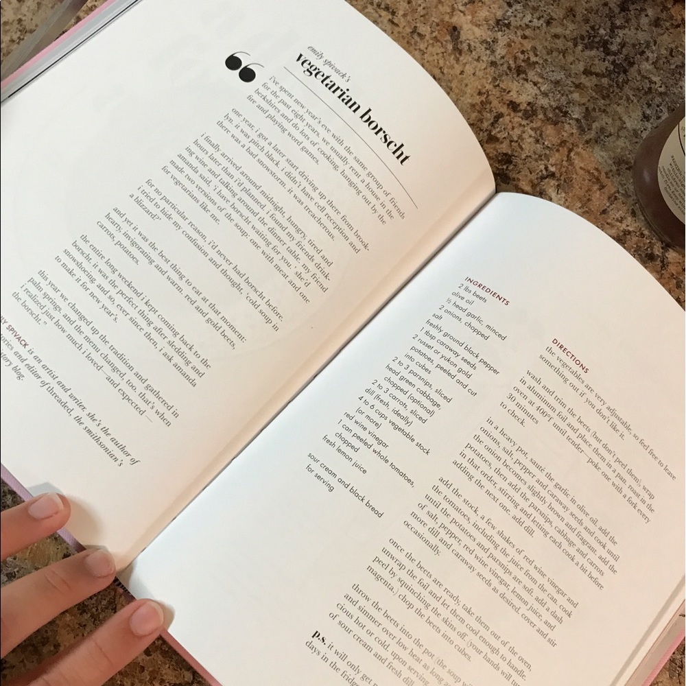 KATE SPADE COOK BOOK - Picture 2 of 3