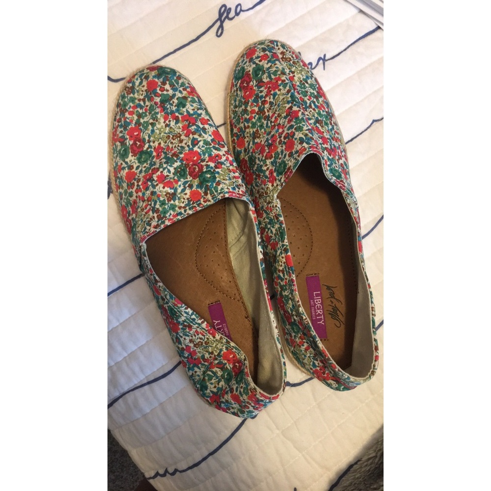 never worn slip on shoes!