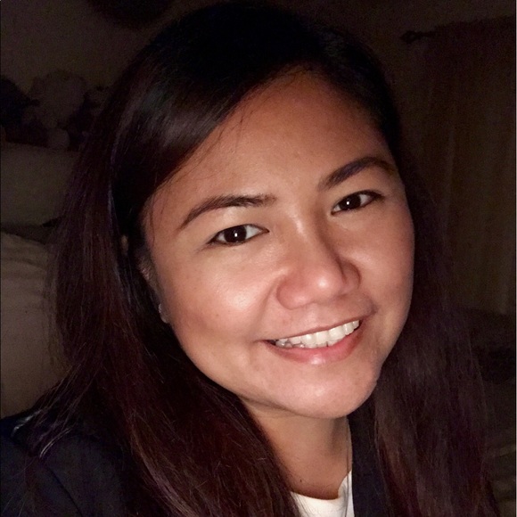 Meet your Posher, Kristine - Picture 1 of 1