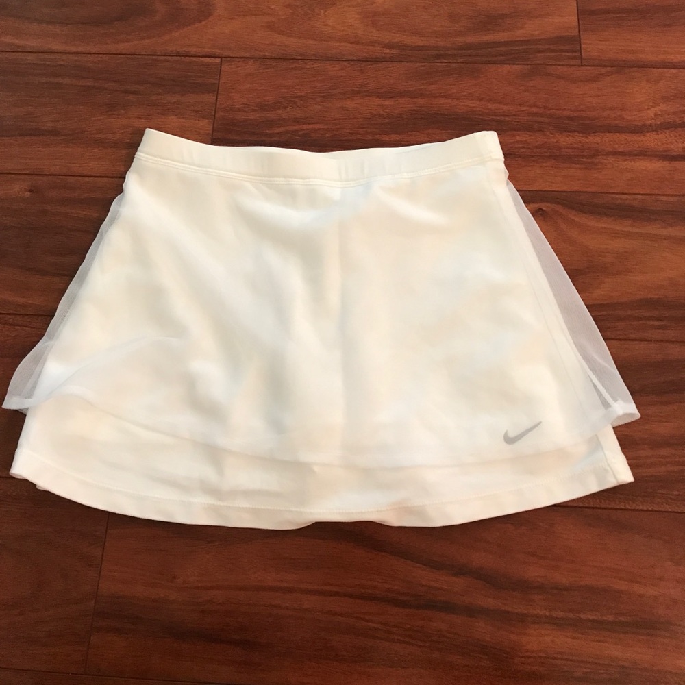 Nike tennis skirt