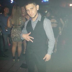 Meet your Posher, Alejandro