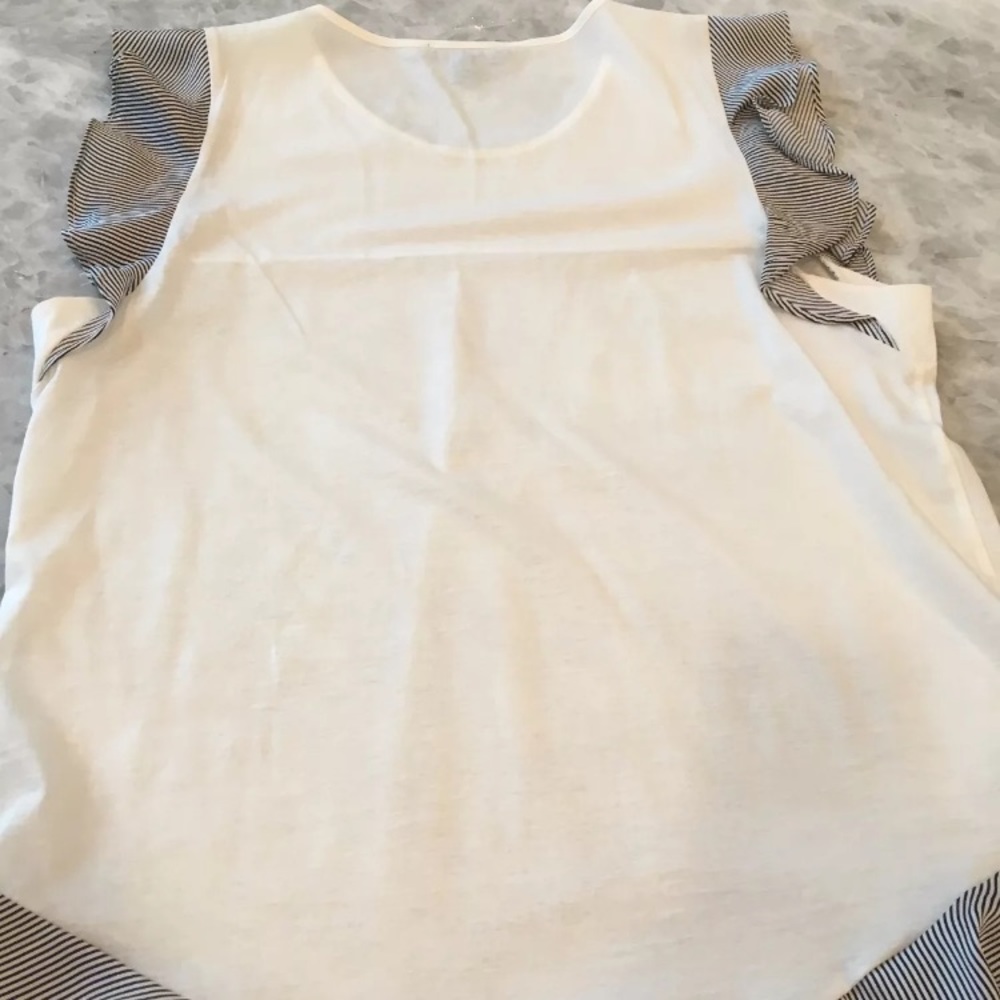 J crew cute ivory blouse with stripe detailing xs